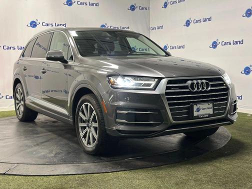 2019 Audi Q7 45 Premium