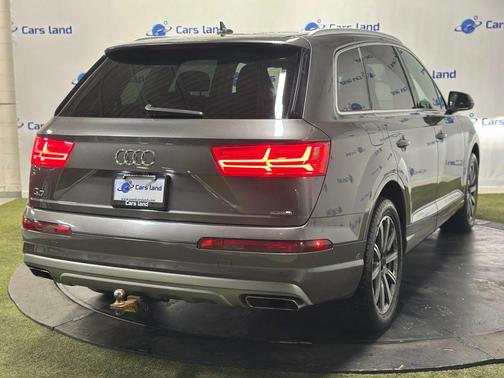 2019 Audi Q7 45 Premium