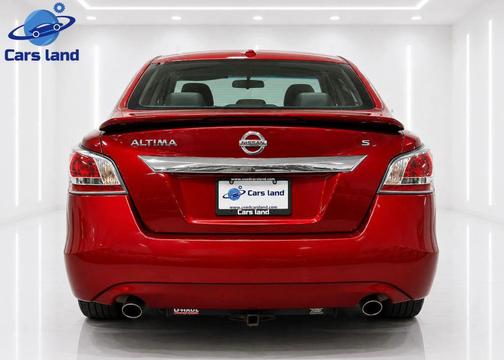 Cayenne Red 2015 Nissan Altima 2.5 S