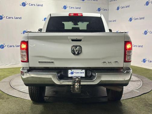 Bright White Clearcoat 2022 RAM 2500 Big Horn Crew Cab 4x4 6'4' Box