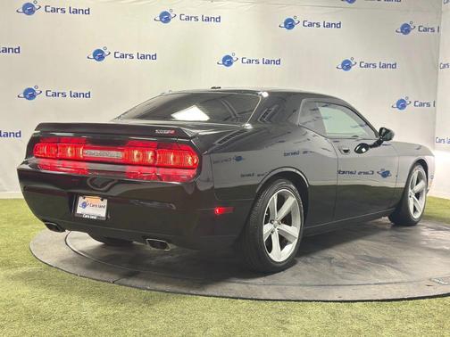 2009 Dodge Challenger SRT8