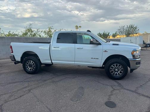 2021 RAM 2500 Big Horn Crew Cab 4x4 6'4' Box