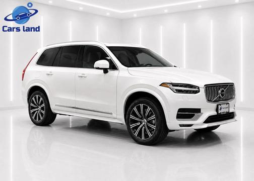 Crystal White Metallic 2023 Volvo XC90 B6 Plus 6-Seater