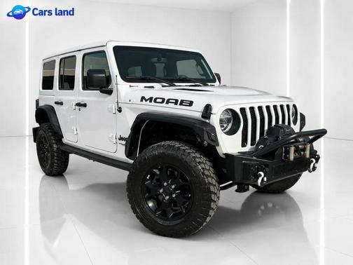 Bright White Clearcoat 2018 Jeep Wrangler Unlimited Sport