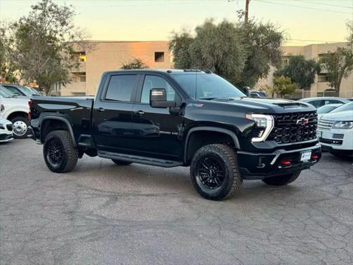 2024 Chevrolet Silverado 2500 4WD Crew Cab Standard Bed ZR2