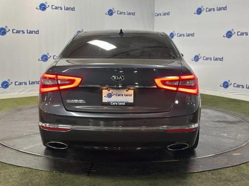 2016 Kia Cadenza Premium