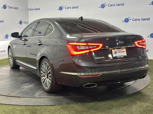 2016 Kia Cadenza Premium
