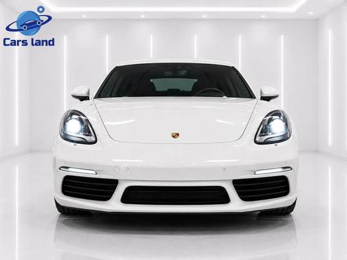 White 2018 Porsche 718 Cayman S