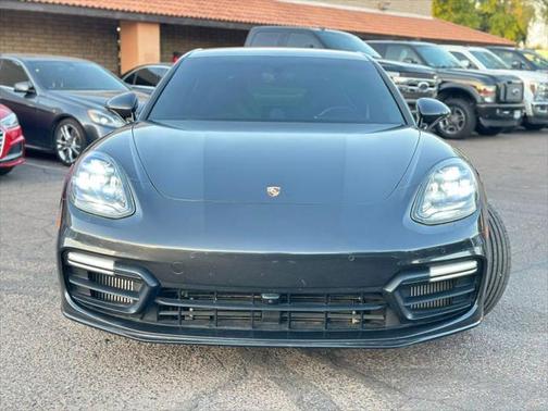 2017 Porsche Panamera Turbo