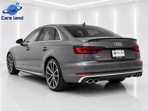 Daytona Gray Pearl Effect 2019 Audi S4 3.0T Premium