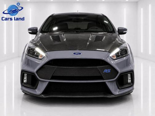 Gray 2017 Ford Focus RS Base