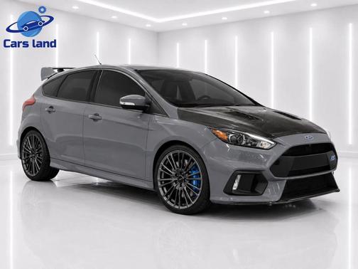 Gray 2017 Ford Focus RS Base