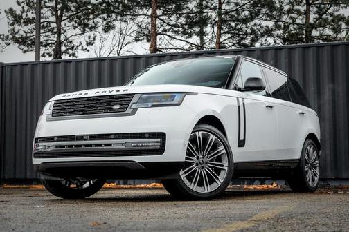 2025 Land Rover Range Rover P530 SE 7 Seat