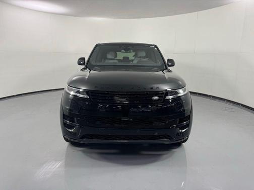 2025 Land Rover Range Rover Sport P360 SE