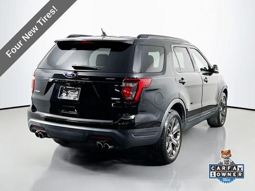 Shadow Black 2018 Ford Explorer sport