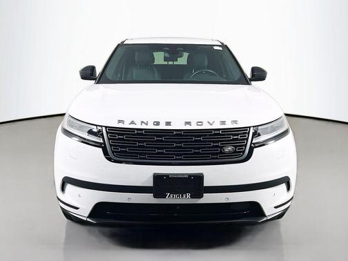 Fuji White 2026 Land Rover Range Rover Velar S