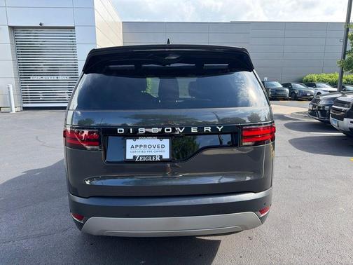 Carpathian Grey 2025 Land Rover Discovery P300 S