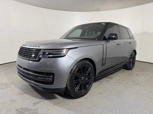 2024 Land Rover Range Rover P530 SE