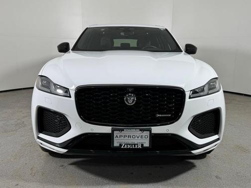 2025 Jaguar F-PACE P400 R-Dynamic S