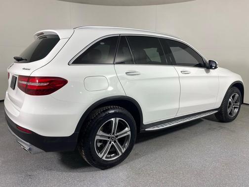 2019 Mercedes-Benz GLC 300 Base 4MATIC