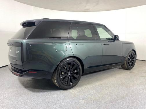 2023 Land Rover Range Rover P400 SE