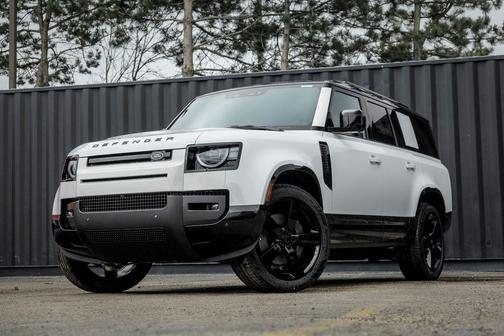 Fuji White 2026 Land Rover Defender P400 X-Dynamic SE