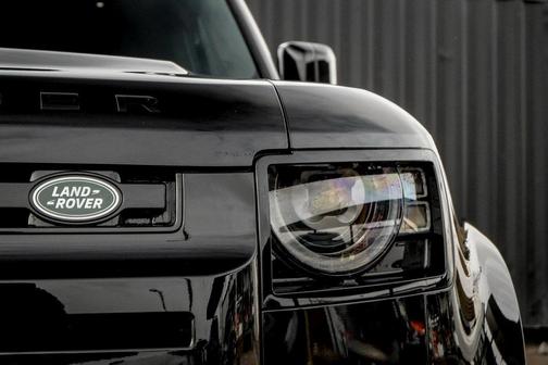 2024 Land Rover Defender P300 S