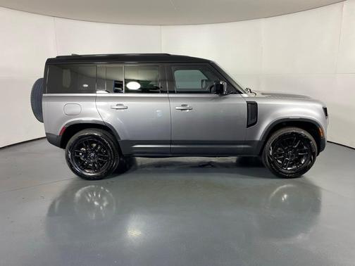 2023 Land Rover Defender 110 S