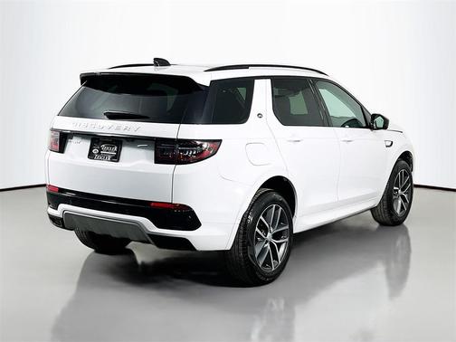 2025 Land Rover Discovery Sport S