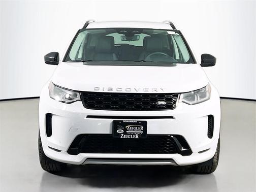 2025 Land Rover Discovery Sport S