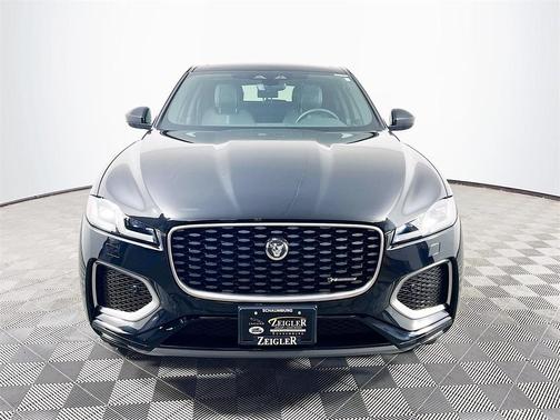 2025 Jaguar F-PACE P250 R-Dynamic S