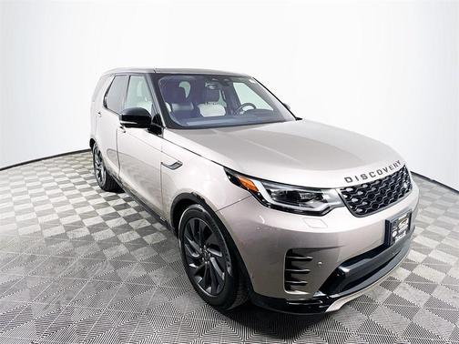 2022 Land Rover Discovery P300 R-Dynamic S