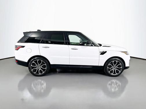 2022 Land Rover Range Rover Sport HSE Silver Edition