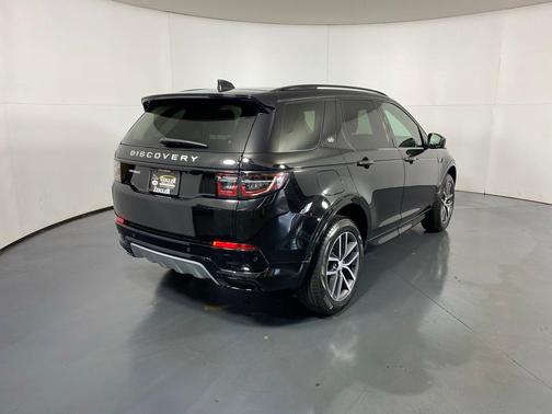 2024 Land Rover Discovery Sport Core S