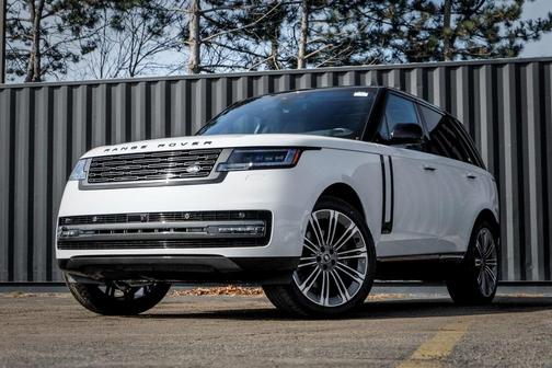 2025 Land Rover Range Rover P530 SE