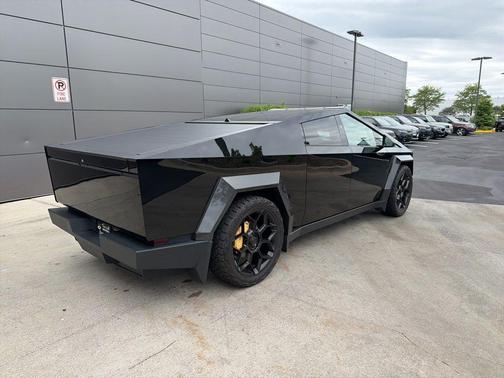 Black 2024 Tesla Cybertruck Base