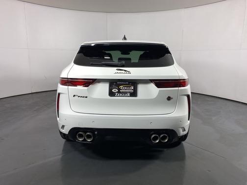 2022 Jaguar F-PACE SVR