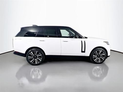2023 Land Rover Range Rover P400 SE