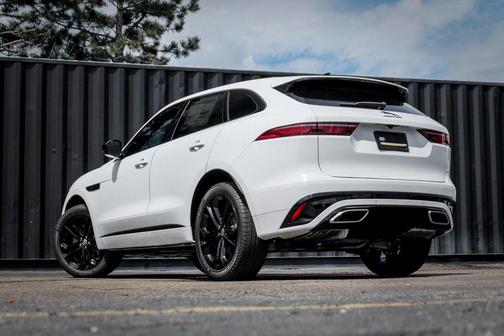 2025 Jaguar F-PACE P400 R-Dynamic S