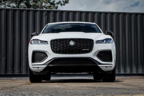 2025 Jaguar F-PACE P400 R-Dynamic S