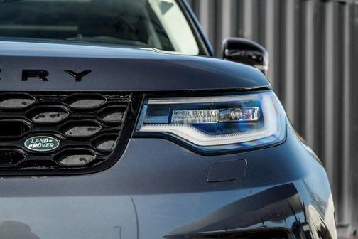 2026 Land Rover Discovery Dynamic SE