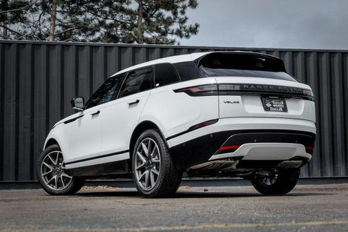 2026 Land Rover Range Rover Velar P400 Dynamic SE