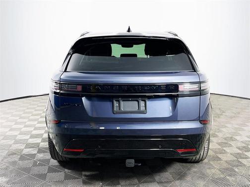 2025 Land Rover Range Rover Velar P250 Dynamic SE