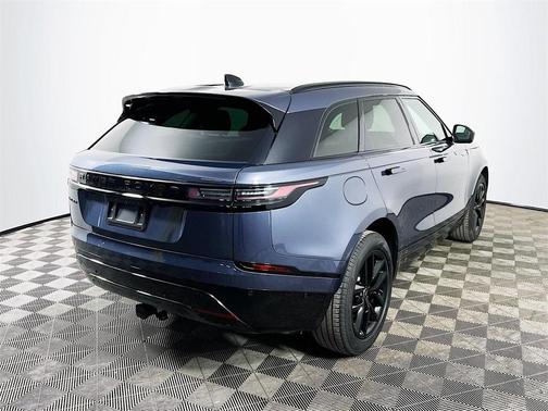 2025 Land Rover Range Rover Velar P250 Dynamic SE