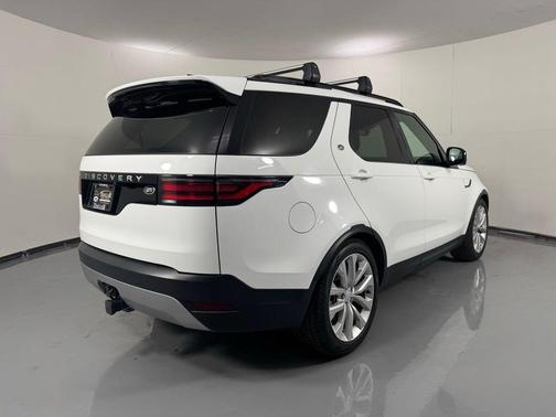 2023 Land Rover Discovery S