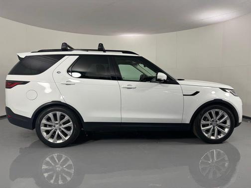 2023 Land Rover Discovery S