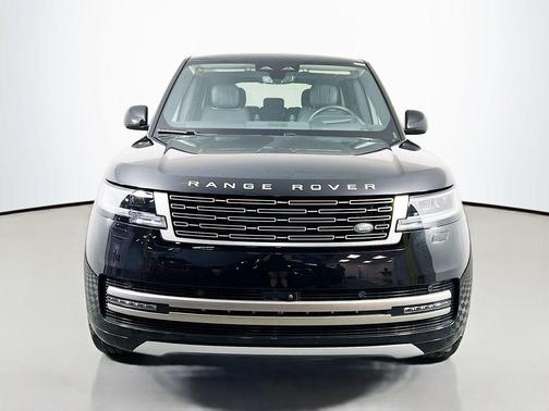 Santorini Black 2024 Land Rover Range Rover P530 SE