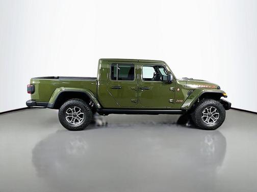 Sarge Green Clearcoat 2024 Jeep Gladiator Mojave