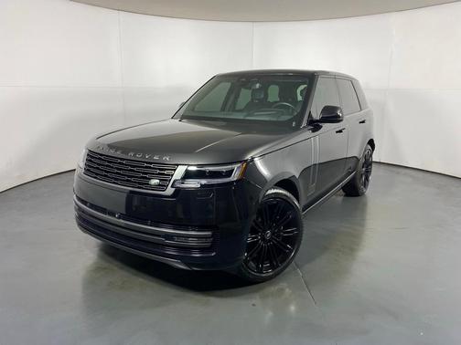 2024 Land Rover Range Rover P530 SE