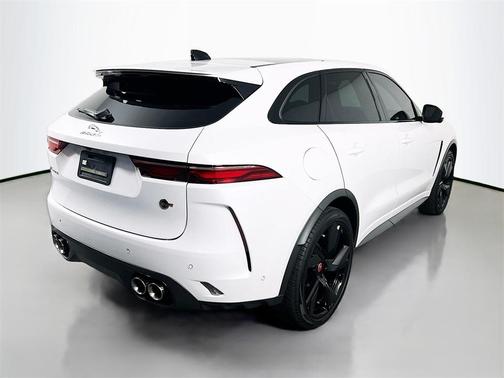 2023 Jaguar F-PACE SVR